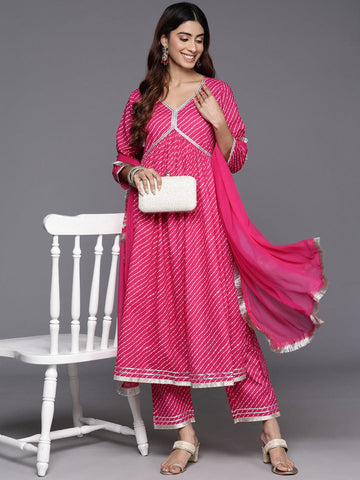 Varanga Women Fuchsia Leheriya Print V-Neck With Lace Detail A Line Kurta  With Bottom And Dupatta.